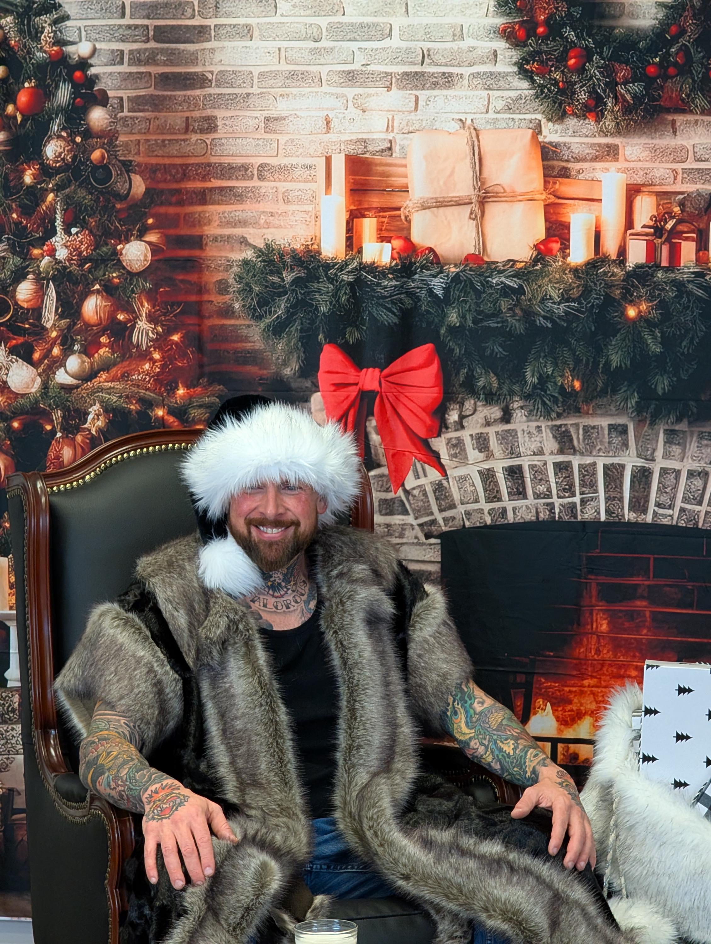 Black white santa hat discount