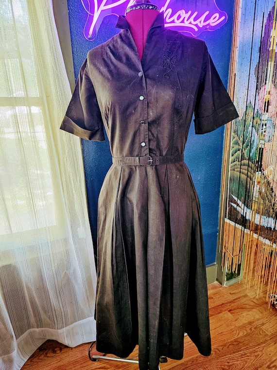 Belted & Embroidered Vintage Dress