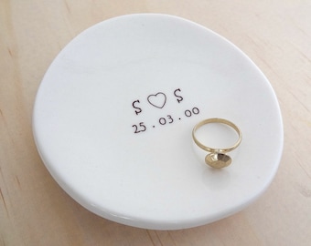 Personalized Ceramic Ring Dish: Wedding Engagement Gift