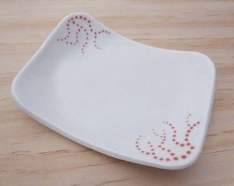 Pink and white dots. Porcelain dish with pink spots. Soap dish, ring holder, candle holder, coin dish, Ceramic.