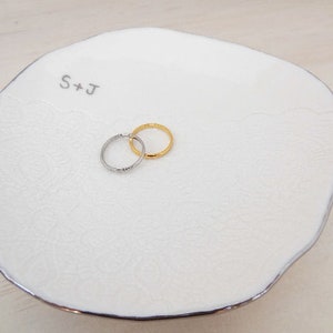 Personalised ring dish with gold or silver initials and rim. Gold or silver ring bowl. Personalised wedding or engagement gift. Ring pillow. image 6