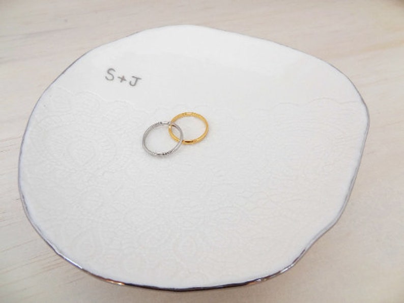 Personalised ring dish with gold or silver initials and rim. Gold or silver ring bowl. Personalised wedding or engagement gift. Ring pillow. image 6