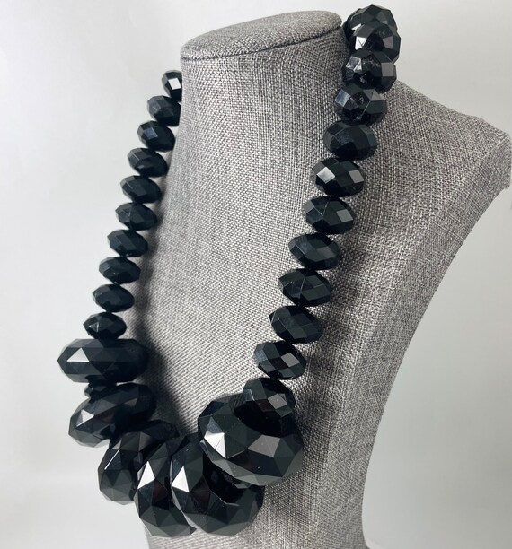 Joan Rivers Oversized Black Faceted Beaded Neckla… - image 4