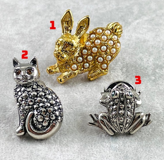 Vintage Avon Pins - Bunny - Cat - Frog
