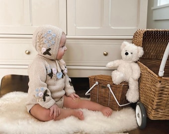 Set of 2  - Long sleeve romper and bonnet - Baby boy prop - Photo props - Baby photo prop - Baby girl - Baby boy - Cream - Baby girl outfit