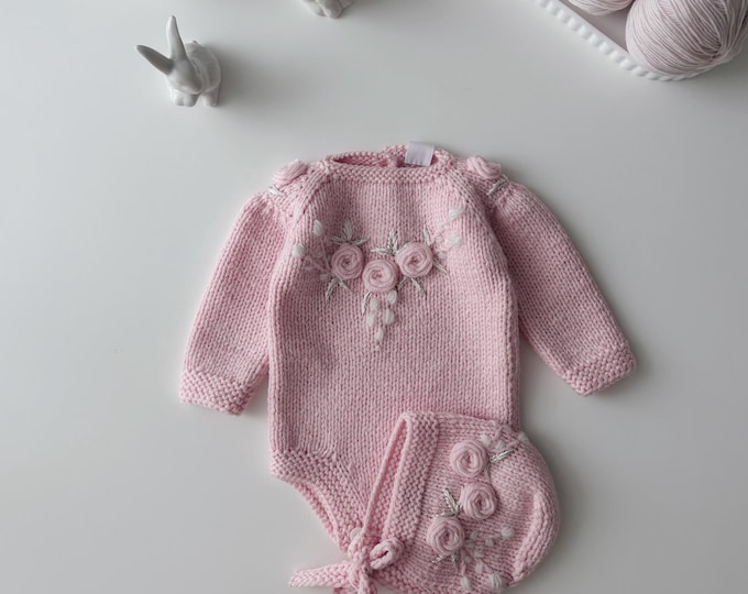 Featured listing image: Long sleeve romper and bonnet - Set of 2 - 0-3 months - Baby girl prop - Photo props - Baby photo prop - Baby girl - READY TO SHIP