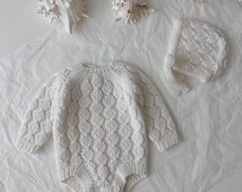 Baby boy romper and bonnet - Set of 2 - Toddler boy - Sitter romper - Baby boy set - Romper and bonnet - Baby boy set - White - Romper set