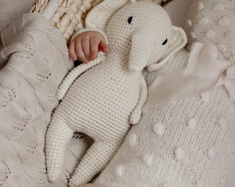 Baby toy - Crochet baby toy - Elephant toy - Crochet elephant - Baby boy toy - Baby first toy - Cuddle toy - Cream