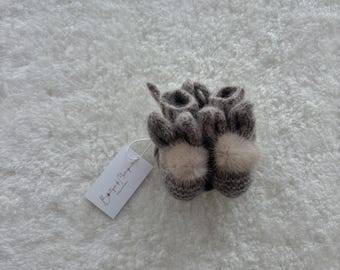 Ready to ship - 0-3 months - Baby bunny booties - Angora booties - Baby girl - Girl booties -  Baby booties - Bunny booties