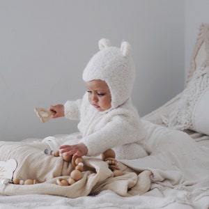 Set van 2 - Unisex babyset - Babymeisje/jongensoutfit - Lange benen romper en muts - Babymeisje - Babyjongen - Babymeisje/jongensoutfit - Crème