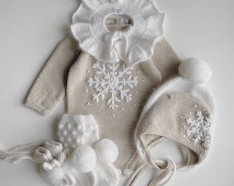 Ready to ship - 0-3 months - Set of 2 - Long sleeve romper and bonnet - Baby boy prop - Photo props - Baby photo prop - Baby boy - Baby girl