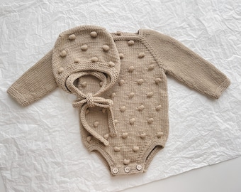 Set of 2 - Long sleeve romper and bonnet - Baby boy prop - Photo props - Baby photo prop - Baby boy - Baby outfit - Brown