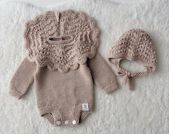 Long sleeve romper and bonnet - Set of 2 - Baby girl prop - Photo props - Baby photo prop - Baby girl - Baby girl - Baby girl outfit - Beige