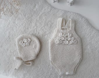 0-3 months Baby Alpaca Knit Romper Set – Newborn Photo Props