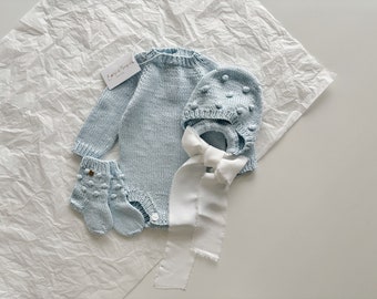 Set of 3  - Long sleeve romper, bonnet and socks - Baby boy prop - Photo props - Baby photo prop - Baby girl - Baby boy - Cotton - Baby