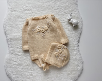 Ready to ship - 3-6 months - Set of 2 - Long sleeve romper and bonnet - Baby girl prop - Photo props - Baby photo prop - Baby girl