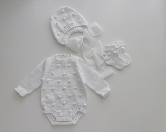 Set of 3  - Long sleeve romper, bonnet and socks - Baby boy prop - Photo props - Baby photo prop - Baby girl - Baby boy - Cotton - Baby