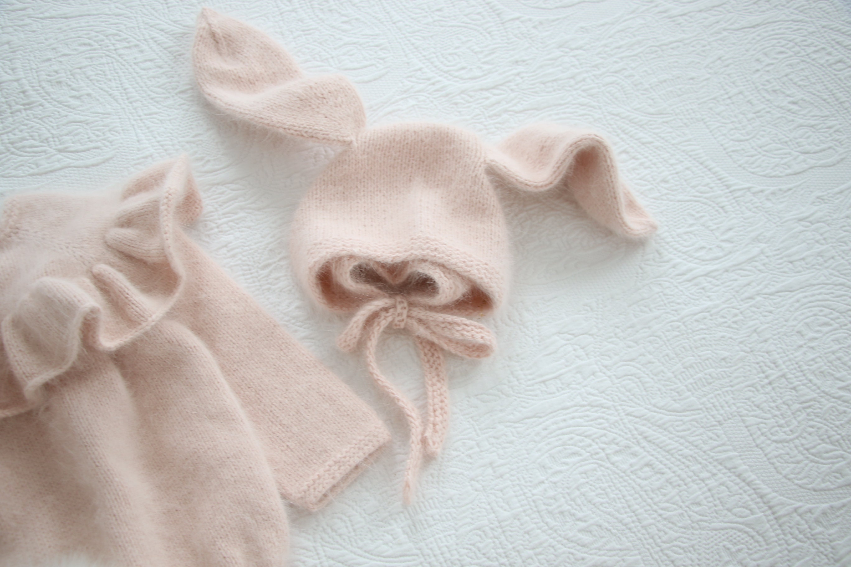 12 18 months Bunny outfit Easter outfit Baby girl ruffle romper Baby girl bunny bonnet Ruffle romper and bunny bonnet set Pink