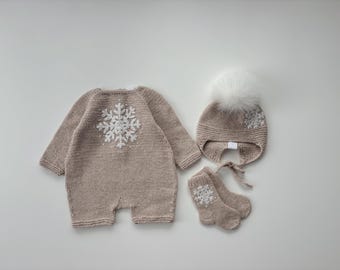 Ready to ship - 0-3 months - Set of 3 - Long sleeve romper, bonnet and socks - Baby boy prop - Photo props - Baby photo prop - Baby boy
