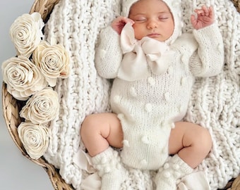 Set of 3  - Long sleeve romper, bonnet and socks - Baby boy prop - Photo props - Baby photo prop - Baby girl - Baby boy - Cream