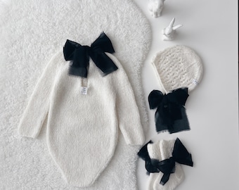 Baby romper bonnet and socks with ties - Set of 3 - Long sleeve romper - Baby girl props - Photo props - Sitter girl - Baby photo prop