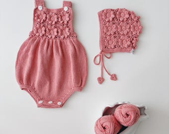 Ready to ship - 0-3 months - Set of 2 - Baby girl romper - Summer romper - Romper and bonnet set - Sleeveless romper - Baby girl - Coral