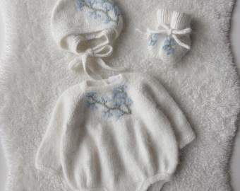 Angora romper and booties  - Set of 3 - Long sleeve romper - Baby girl props - Photo props - Baby boy - Baby photo - Embroidery - White