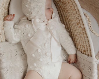 Long sleeve romper and bonnet - Popcorn romper and bonnet - Baby boy prop - Photo props - Baby photo prop - Baby unisex - Set of 2  - Cream
