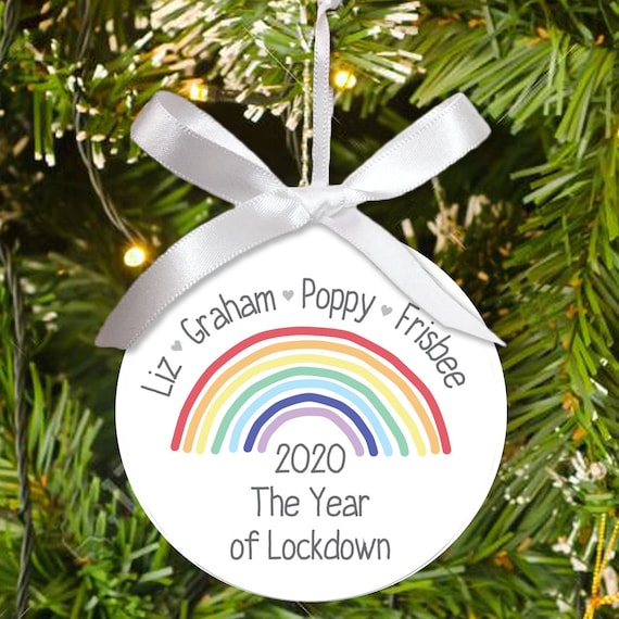 PERSONALISED WOODEN LOCKDOWN 2020 FAMILY CHRISTMAS TREE DECORATION BAUBLE GIFT