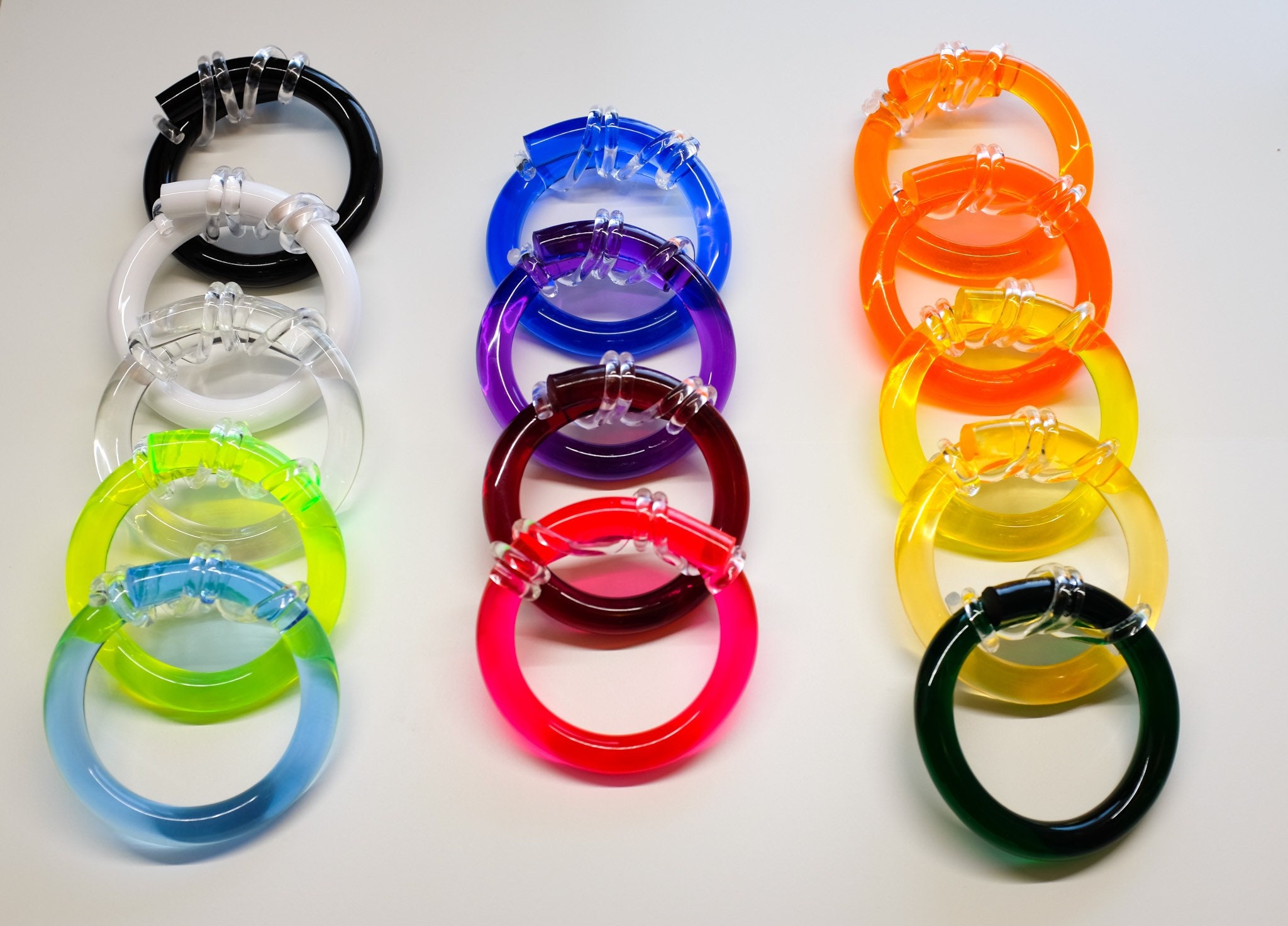 Bracelet Jonc Translucide Acrylique - Effet Paillettes - Sans Fermoir - Fille