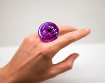 MONACO PURPLE Statement Knot Ring, Bold Lucite Ring, Etsy Design Award, Acrylic Purple Ring, Slow Fashion Jewelry Ring, Editorial Jewelry