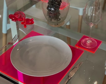Manteles individuales de acrílico rosa (juego de 4): Decoración moderna para la mesa del comedor