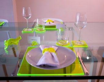 4 Neon Green Acrylic Placemats: Contemporary Dining Decor