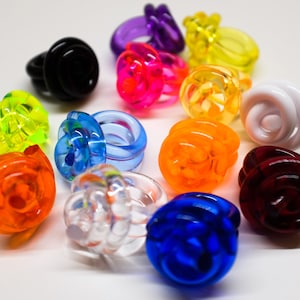NUDO KNOT Ring – Handmade Lucite Knot Ring in 14 Colors | Acrylic Statement Ring by Chofa Jewelry