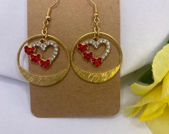 Lightweight Dangle Earrings With Rhinestone Heart, Minimalist Gold Earrings, Gifts for her, Handmade Earrings