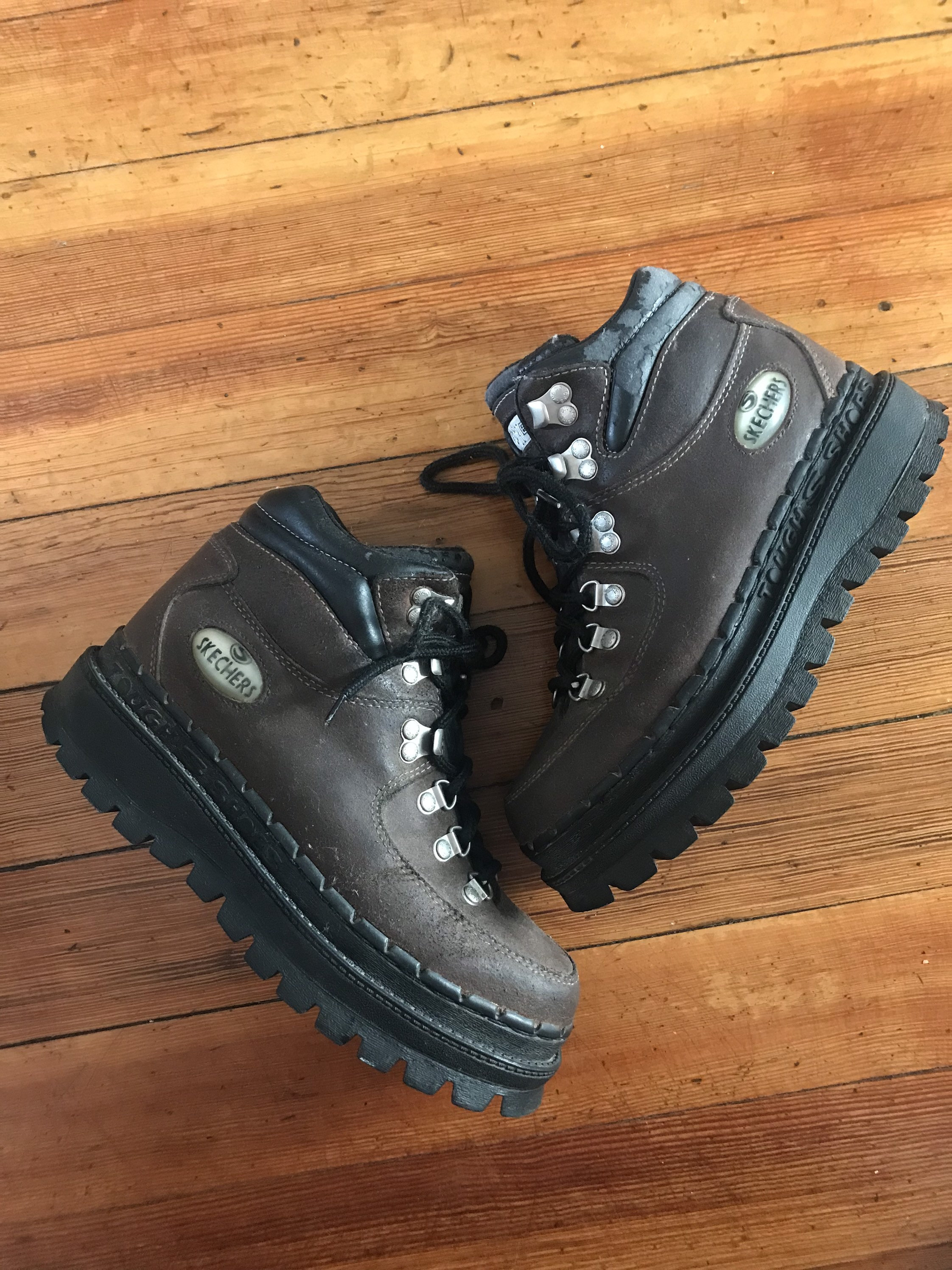Vintage Chunky Platform Skechers 
