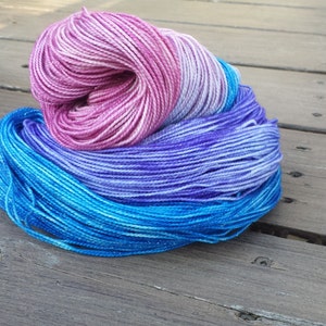 Hand Dyed Superwash Merino Wool/Nylon/Stellina in &quot;Fairy Sunset&quot;. Hand Dyed Yarn. Wool Yarn. Sock Yarn.