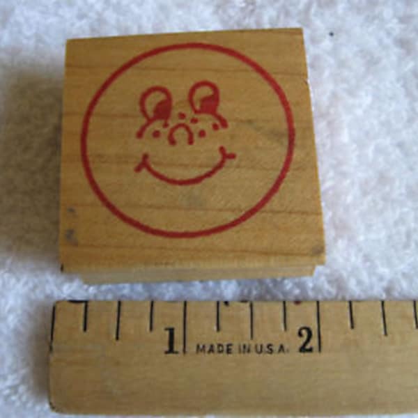 Happy  Face Stamp  1 3/4 X 1 3/4 INCH CL20-15