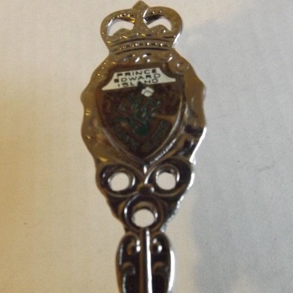 Vintage Souvenir Collector Spoon Prince Edward Island Lady's Slipper  SP-53