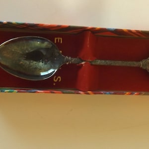 Collector Souvenir Spoon Pitlochry in Original Box Exquisite 4 1/2&quot; SP362