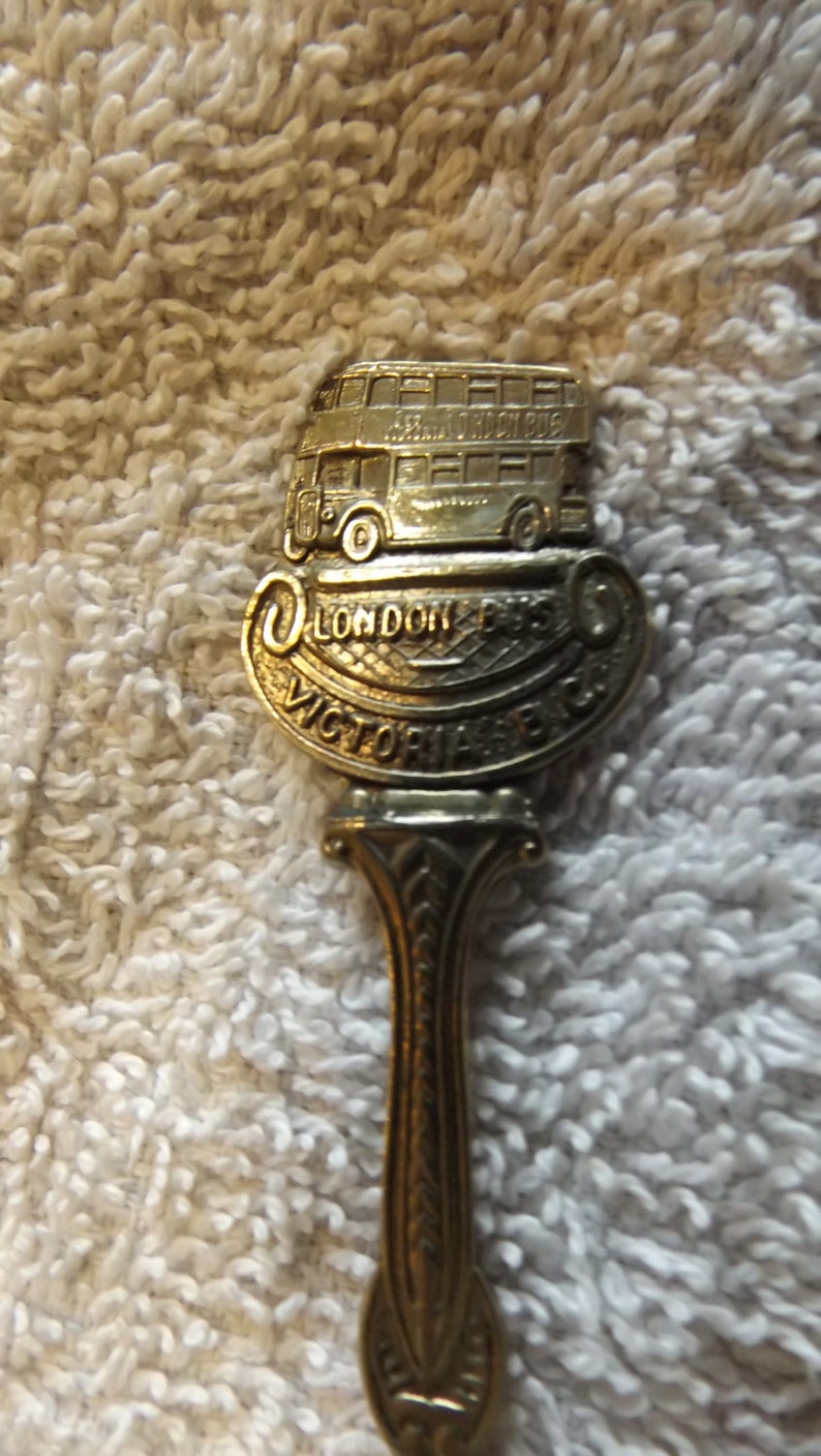 Collector Souvenir Spoon London Bus Victoria BC SP179
