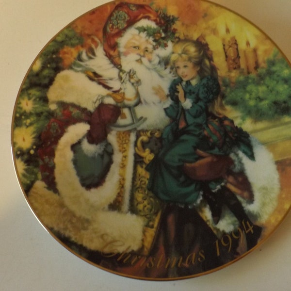 Avon Collector Plate 1994 The Wonder of Christmas CL12-2