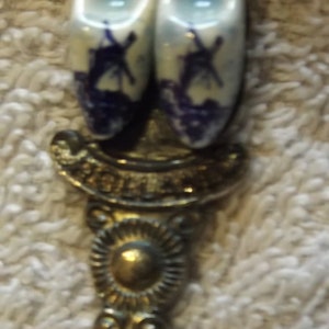 Collector Souvenir Spoon  Holland Silverplated Made in Holland  SP176