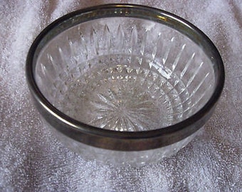 Vintage English Cut Glass Bowl 4 1/2" Dia 2 1/2 Tall w Sheffield Spoon CL23-34