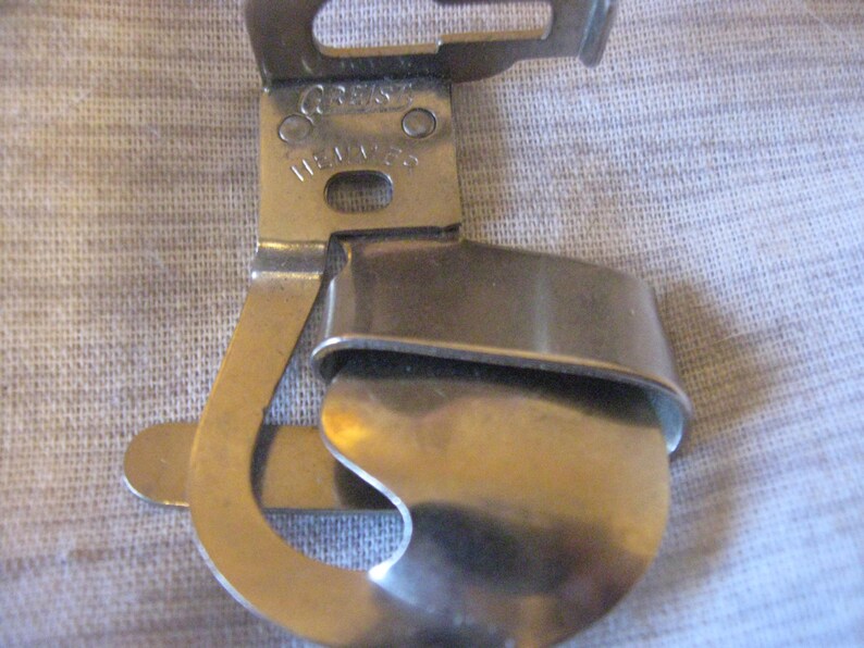 Vintage Greist Sewing Machine Attachments Set 8 CL1731 Etsy