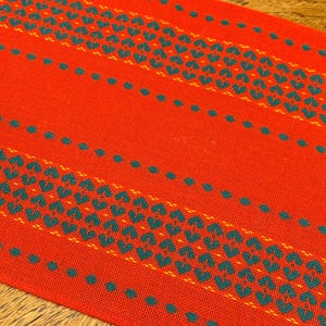 Vintage Swedish Table Runner, Woven Christmas Hearts, Midcentury Scandinavian, NOS, 11.5 X 131