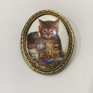 Ceramic Porcelain Cat Kittens Brooch