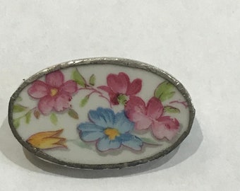 Porcelain plate Pendant Brooch