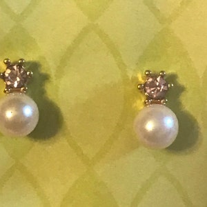 Pearl and Lavendar Crystal Dainty Post Earrings