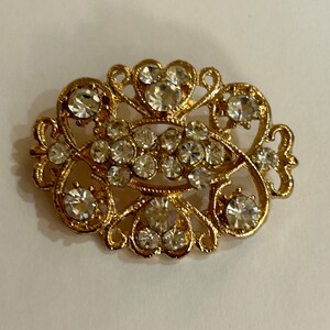 Rhinestones Intricate Design Goldtone Pin Brooch